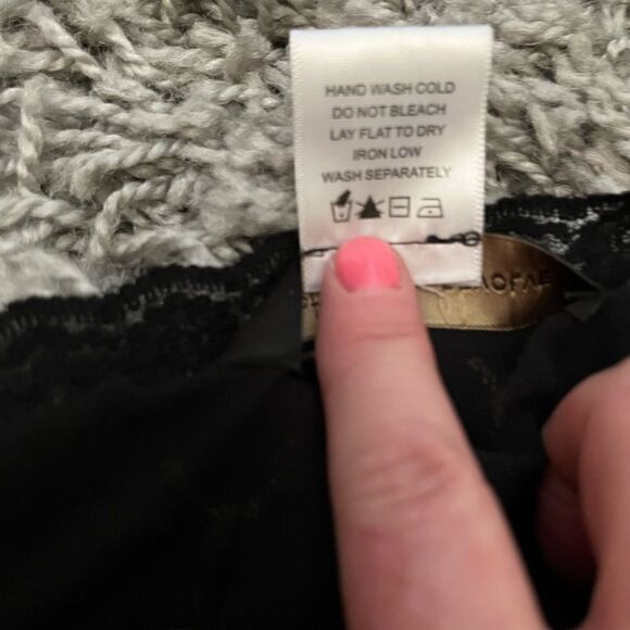 House of Harlow 1960 x Revolve Simon Top - Picture 8 of 12